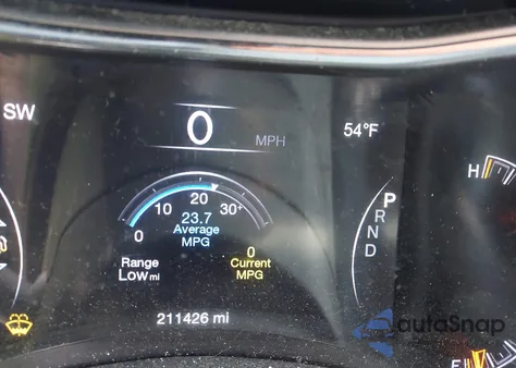 2020 Jeep Grand Cherokee Limited 4X2 z USA, uszkodzony, nr VIN 1C4RJEBGXLC265426